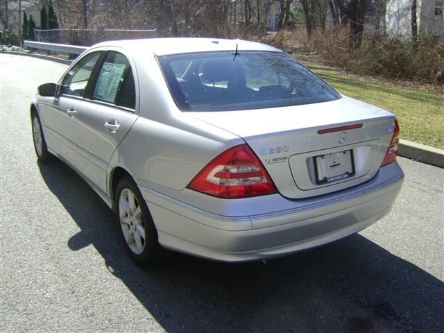 2007 Mercedes-Benz C Class SLE Duramax 4X4