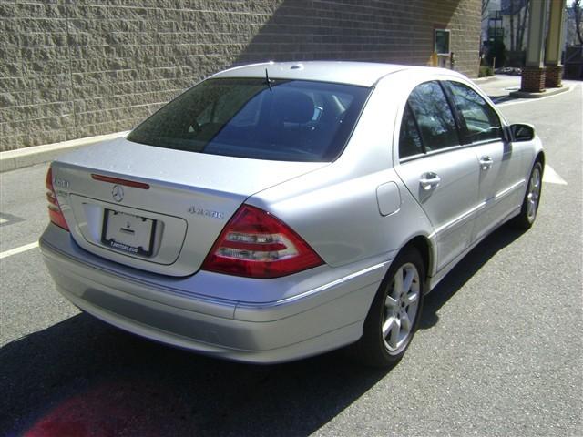 2007 Mercedes-Benz C Class SLE Duramax 4X4