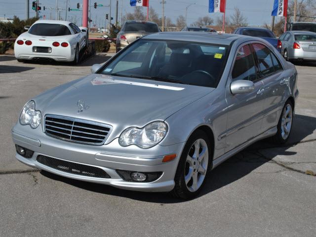 2007 Mercedes-Benz C Class V8 - AWD