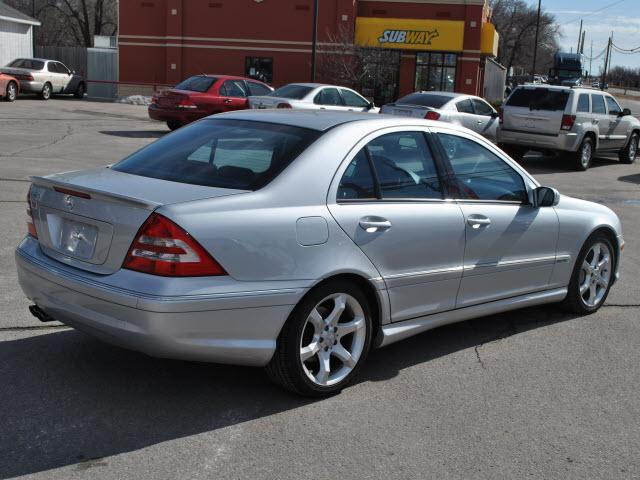 2007 Mercedes-Benz C Class V8 - AWD