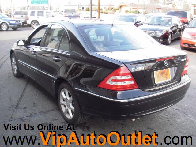 2007 Mercedes-Benz C Class 2500/sle