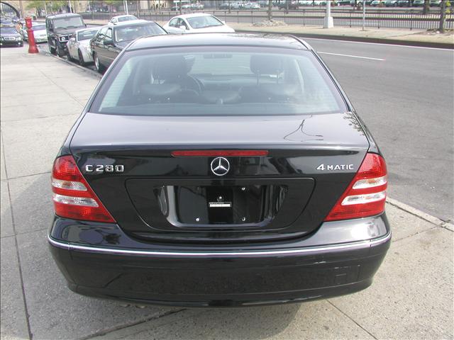 2007 Mercedes-Benz C Class V8 - AWD