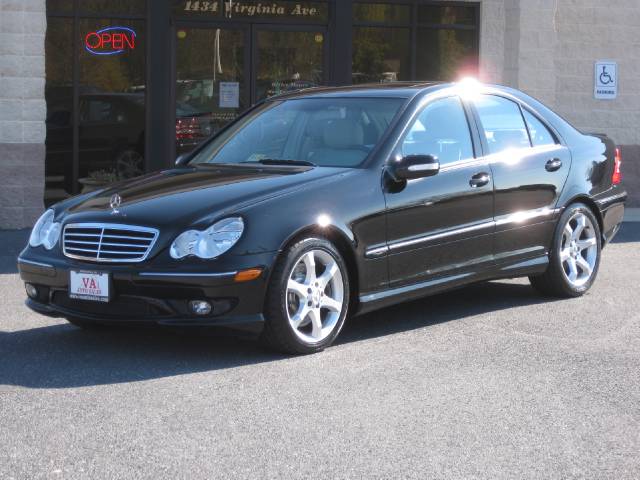 2007 Mercedes-Benz C Class V8 - AWD