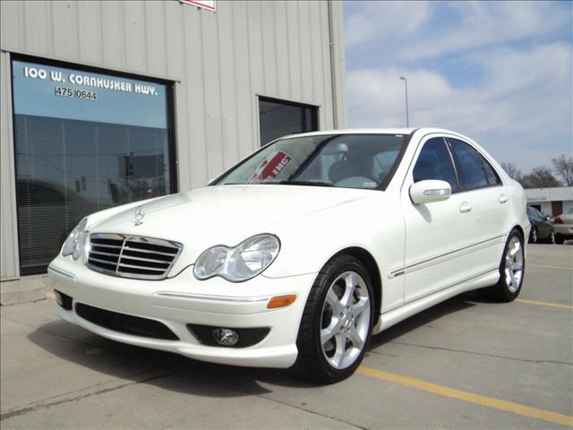 2007 Mercedes-Benz C Class V8 - AWD