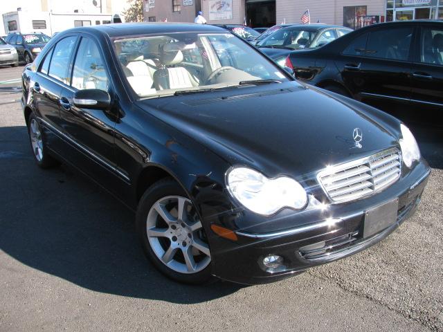 2007 Mercedes-Benz C Class V8 - AWD