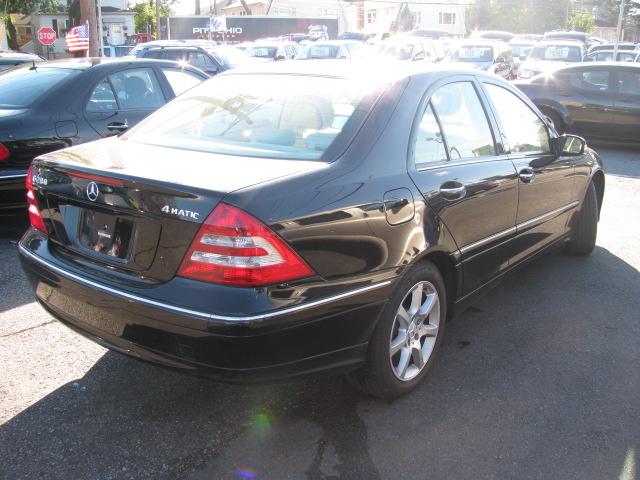 2007 Mercedes-Benz C Class V8 - AWD