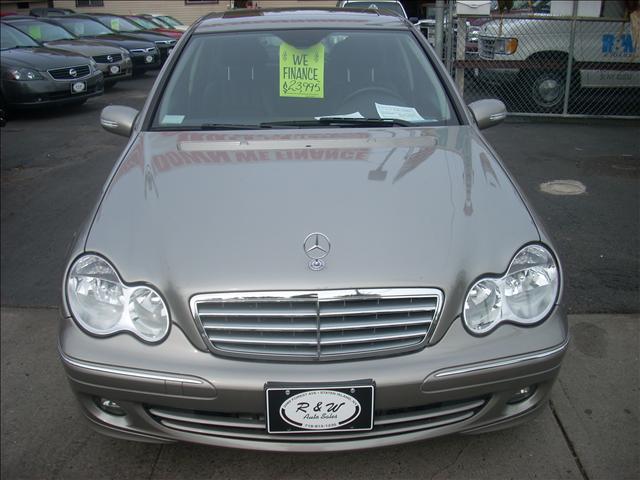 2007 Mercedes-Benz C Class V8 - AWD