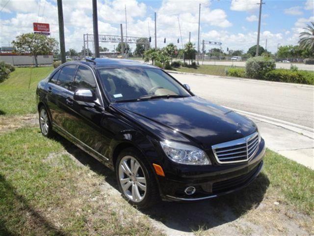 2008 Mercedes-Benz C Class CREW CAB, SLT