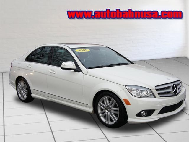 2009 Mercedes-Benz C Class SWB