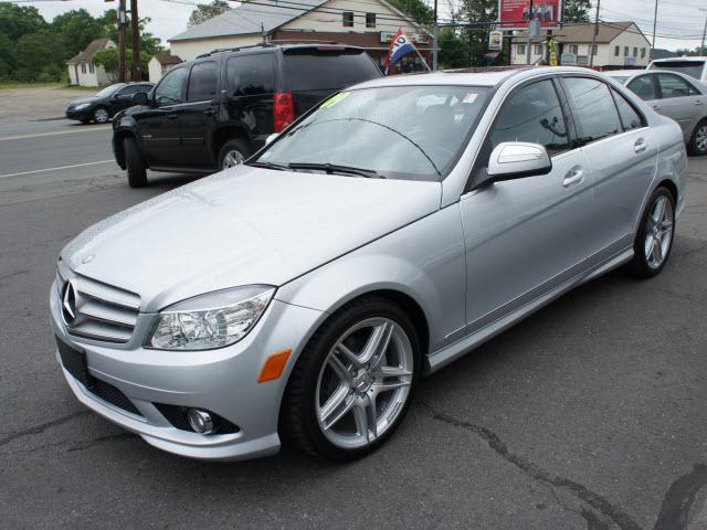 2009 Mercedes-Benz C Class 4dr Sdn Manual (natl)