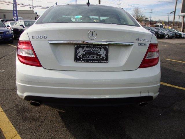 2009 Mercedes-Benz C Class Crewcab Denali AWD