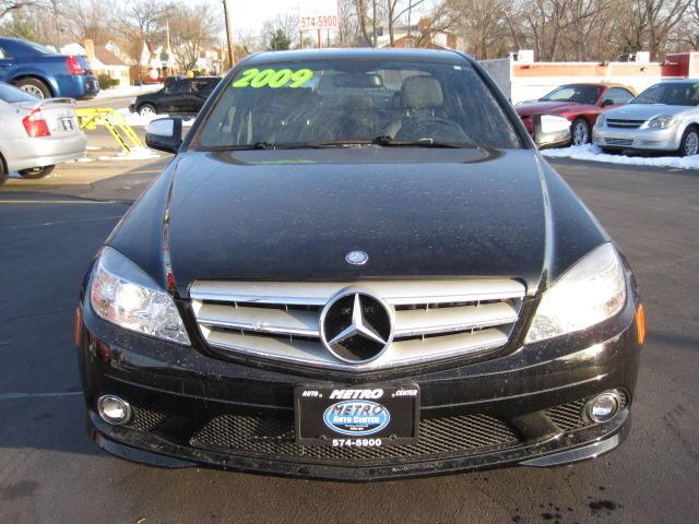 2009 Mercedes-Benz C Class 2500lt 4X4 Diesel