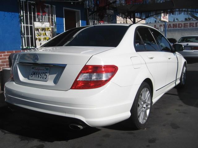 2009 Mercedes-Benz C Class SLE Pickup 4D 5 3/4 Ft