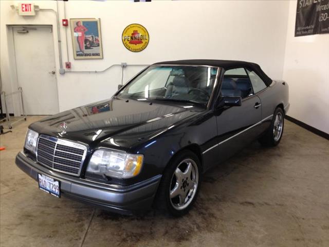 1994 Mercedes-Benz E-Class HTD Leather, Spoiler, Sunroof