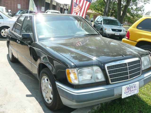 1994 Mercedes-Benz E-Class SXT