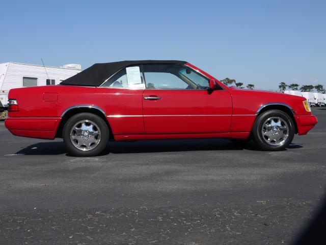 1994 Mercedes-Benz E-Class SXT