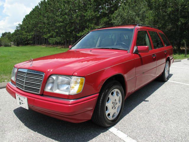 1995 Mercedes-Benz E-Class SXT