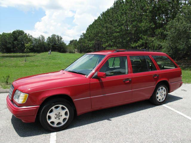 1995 Mercedes-Benz E-Class SXT