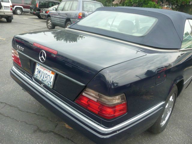 1995 Mercedes-Benz E-Class Unknown