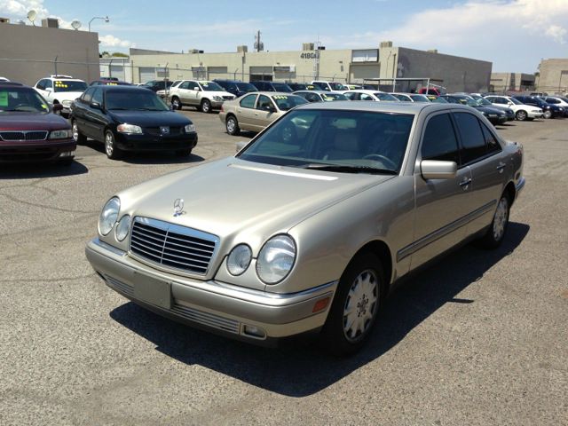 1996 Mercedes-Benz E-Class SXT