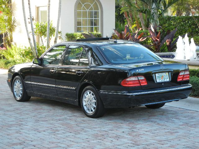 1997 Mercedes-Benz E-Class SXT