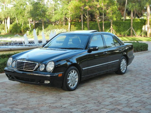 1997 Mercedes-Benz E-Class SXT