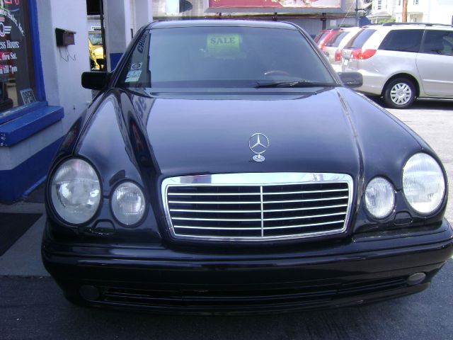 1997 Mercedes-Benz E-Class SXT