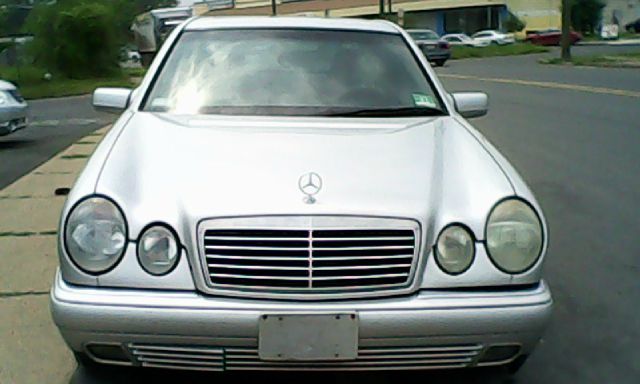 1998 Mercedes-Benz E-Class SXT