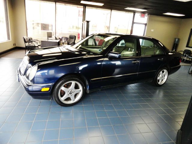 1998 Mercedes-Benz E-Class SXT