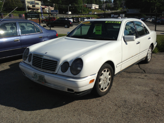 1998 Mercedes-Benz E-Class 1.8T Cabriolet