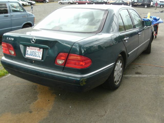 1998 Mercedes-Benz E-Class SXT