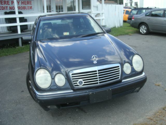 1998 Mercedes-Benz E-Class SXT