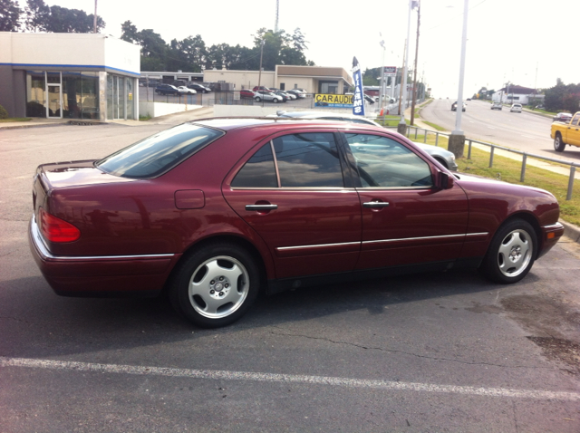 1999 Mercedes-Benz E-Class Unknown