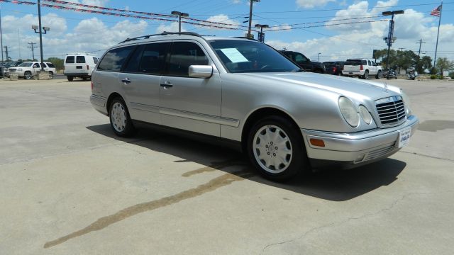 1999 Mercedes-Benz E-Class SXT