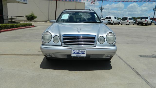 1999 Mercedes-Benz E-Class SXT