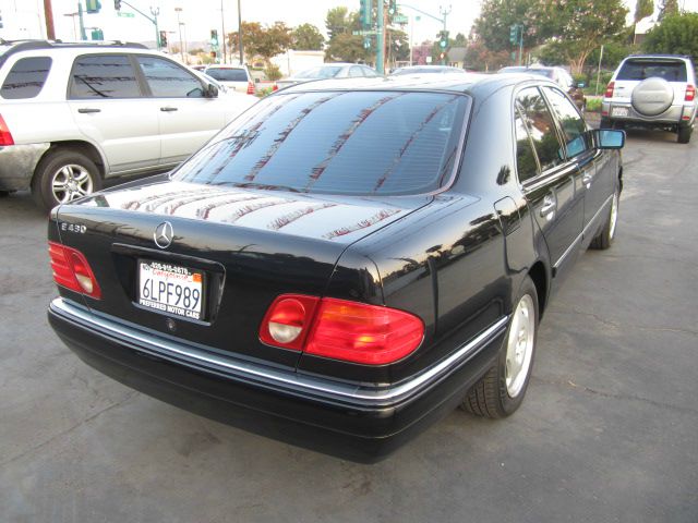 1999 Mercedes-Benz E-Class Scion XB