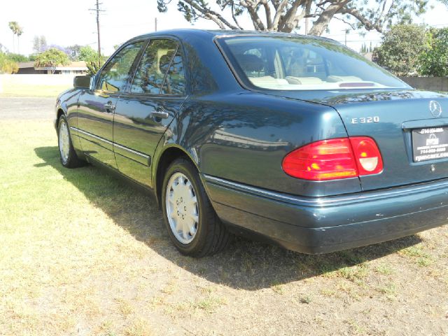 1999 Mercedes-Benz E-Class Unknown