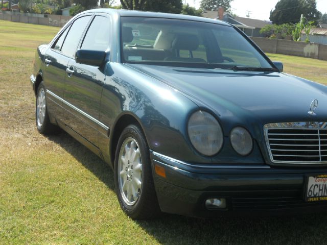 1999 Mercedes-Benz E-Class Unknown