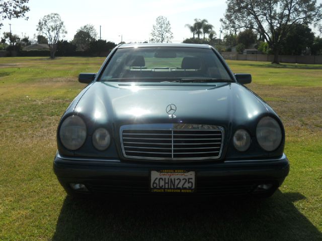 1999 Mercedes-Benz E-Class Unknown