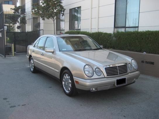 1999 Mercedes-Benz E-Class SXT