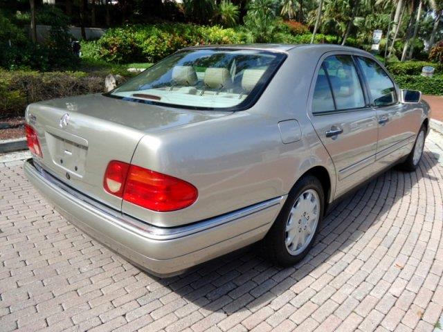 1999 Mercedes-Benz E-Class SXT