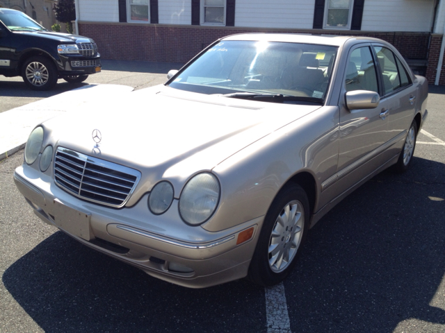 2000 Mercedes-Benz E-Class 3.2 Quattro S Line 51k Miles