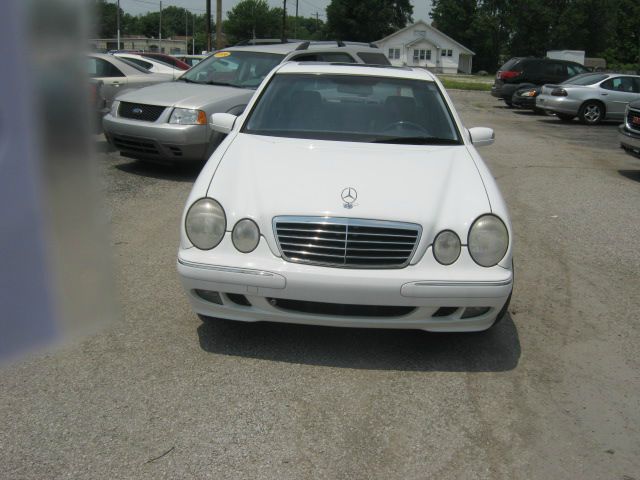 2000 Mercedes-Benz E-Class Unknown