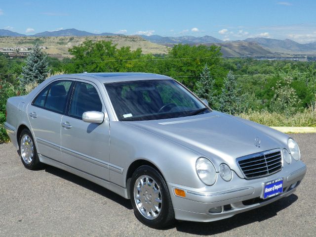 2001 Mercedes-Benz E-Class SXT