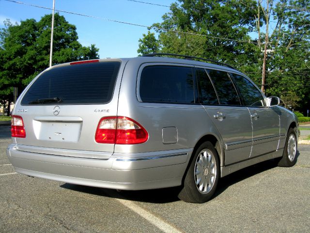 2001 Mercedes-Benz E-Class Technology Package