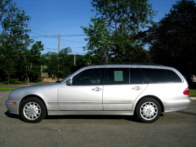 2001 Mercedes-Benz E-Class Technology Package