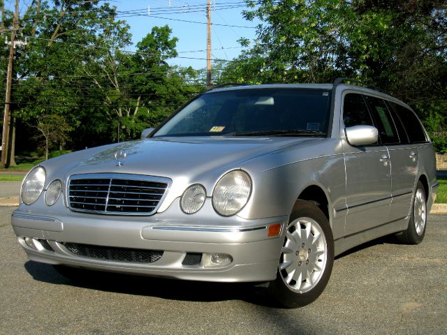 2001 Mercedes-Benz E-Class Technology Package