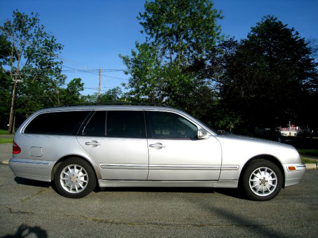 2001 Mercedes-Benz E-Class Technology Package