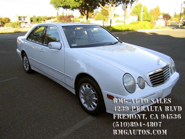 2001 Mercedes-Benz E-Class SXT