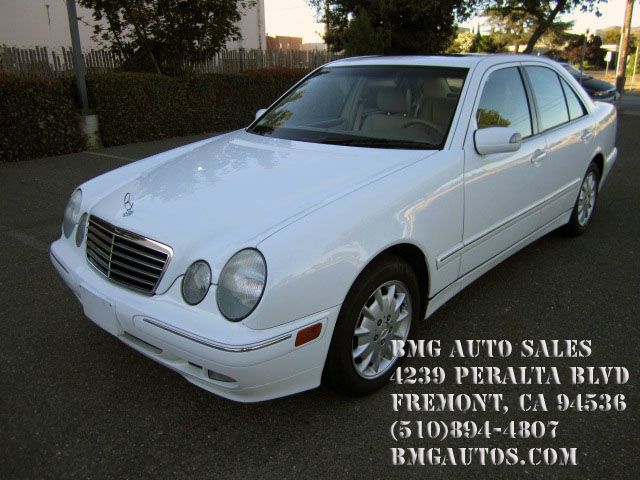 2001 Mercedes-Benz E-Class SXT